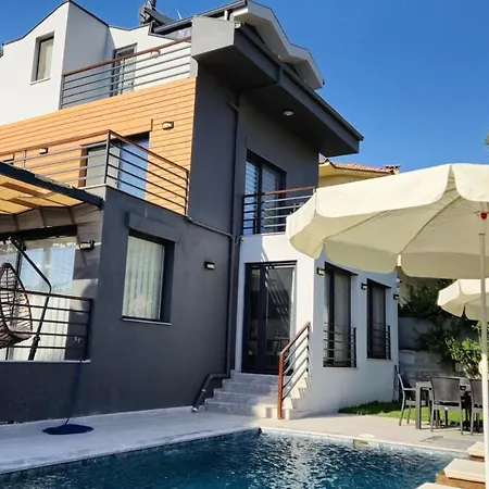 Enjoy A Vacation In Luxury With Swimming Pool Likya Milay *